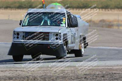 media/Oct-01-2023-24 Hours of Lemons (Sun) [[82277b781d]]/1045am (Outside Grapevine)/